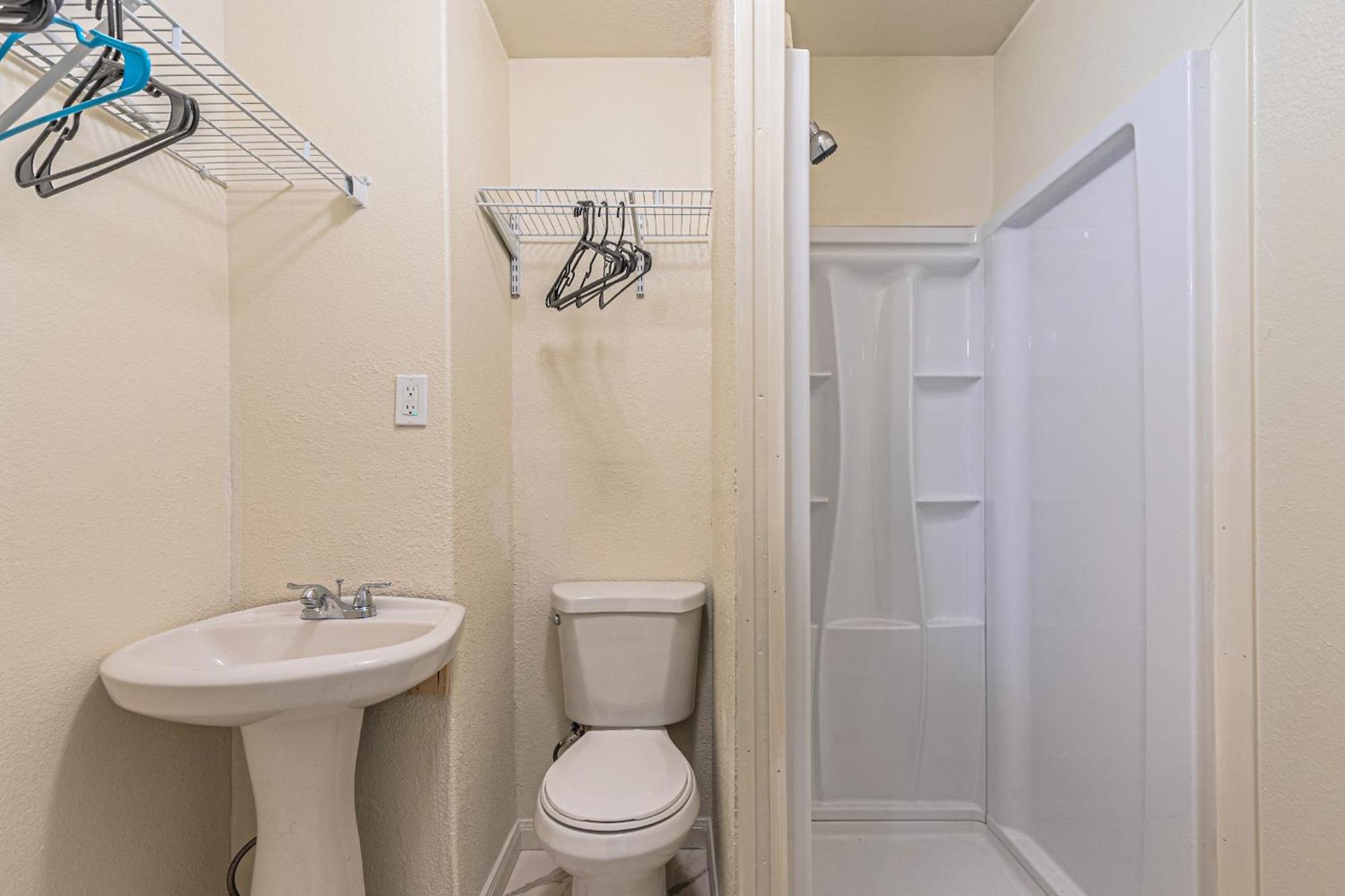 Luxury 5Br Dallas Retreat With Business Amenities - Perfect For Business Travelers, Families & Groups מראה חיצוני תמונה