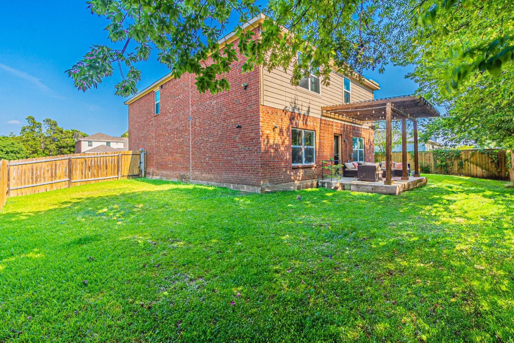 Luxury 5Br Dallas Retreat With Business Amenities - Perfect For Business Travelers, Families & Groups מראה חיצוני תמונה